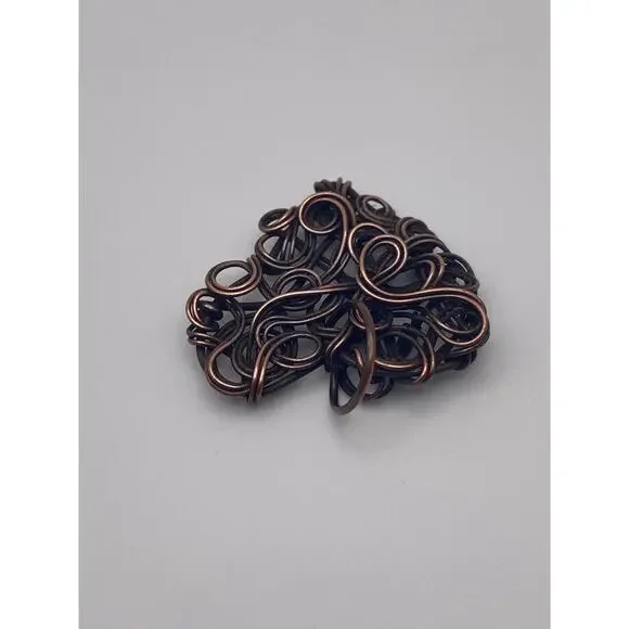 Antiqued Handmade Copper Wire Chaos Style Dainty Heart Pendant - Picture 4 of 6